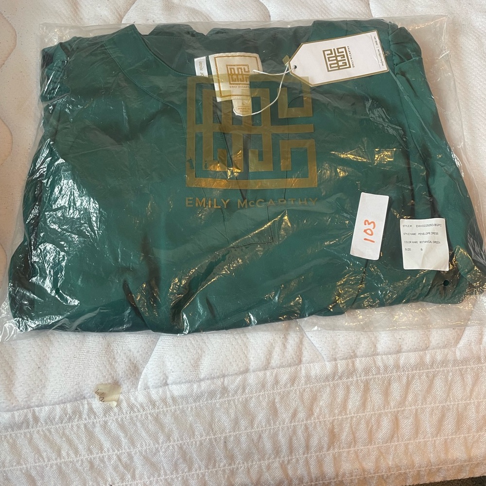 Emily McCarthy Emerald Penelope Dress - Picture 2 of 3
